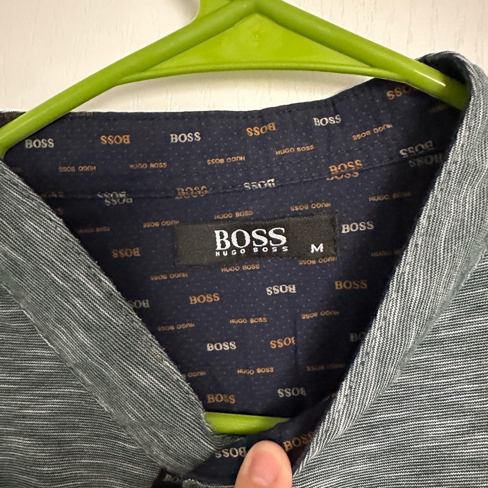 Hugo Boss - Picture 3 of 3